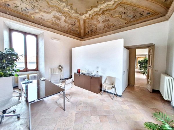 ufficio in vendita a Jesi