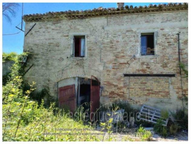 terreno edificabile in vendita a Jesi