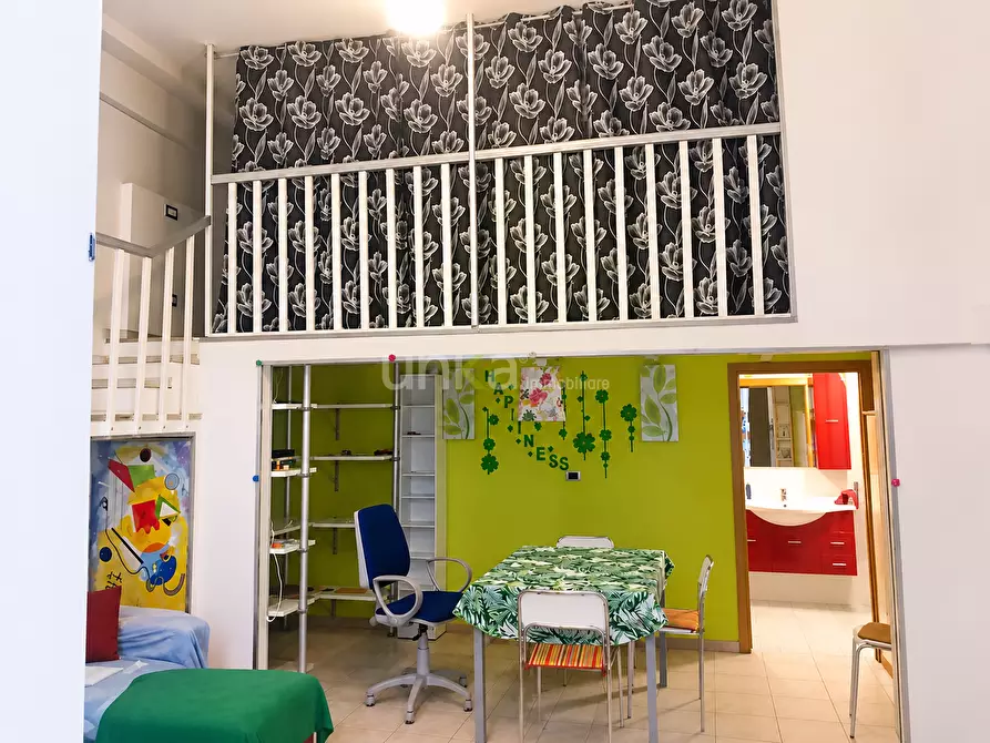 casa indipendente in vendita a Jesi