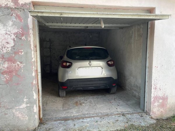box auto in vendita a Jesi
