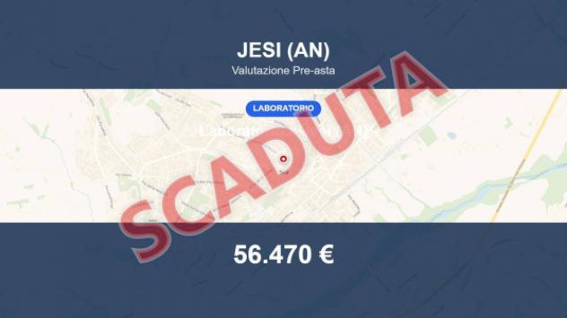 pentavano in vendita a Jesi