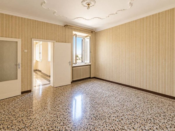 appartamento in vendita a Jesi