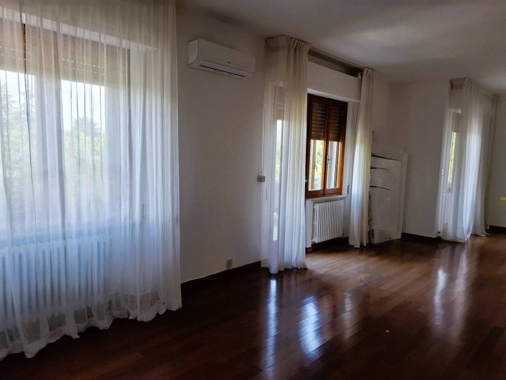 appartamento in vendita a Jesi