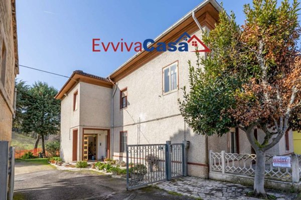 appartamento in vendita a Loreto in zona Villa Musone
