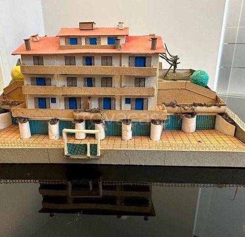 casa indipendente in vendita a Loreto