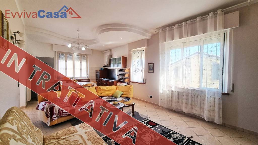 appartamento in vendita a Loreto in zona Villa Musone