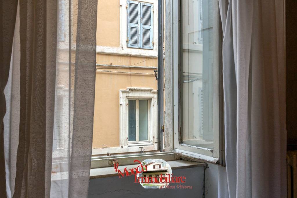 appartamento in vendita a Loreto