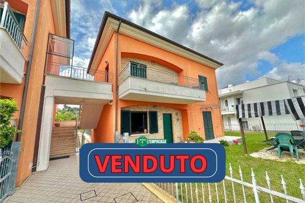 appartamento in vendita a Loreto