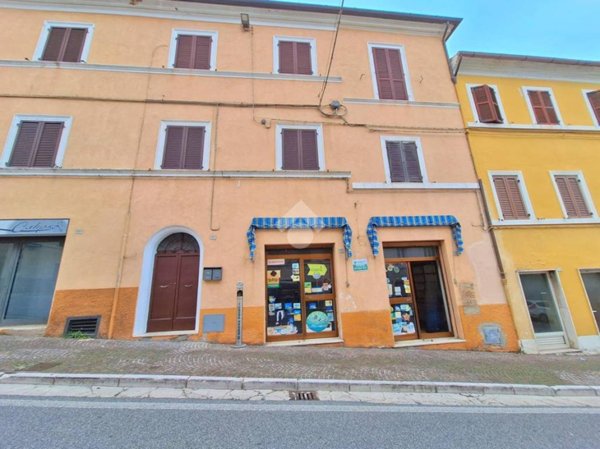 casa indipendente in vendita a Loreto