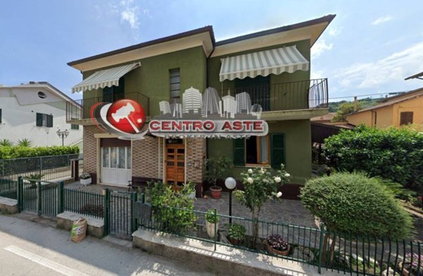 appartamento in vendita a Loreto in zona Villa Musone