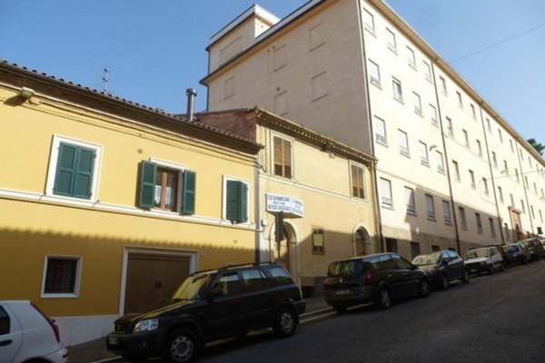 appartamento in vendita a Loreto