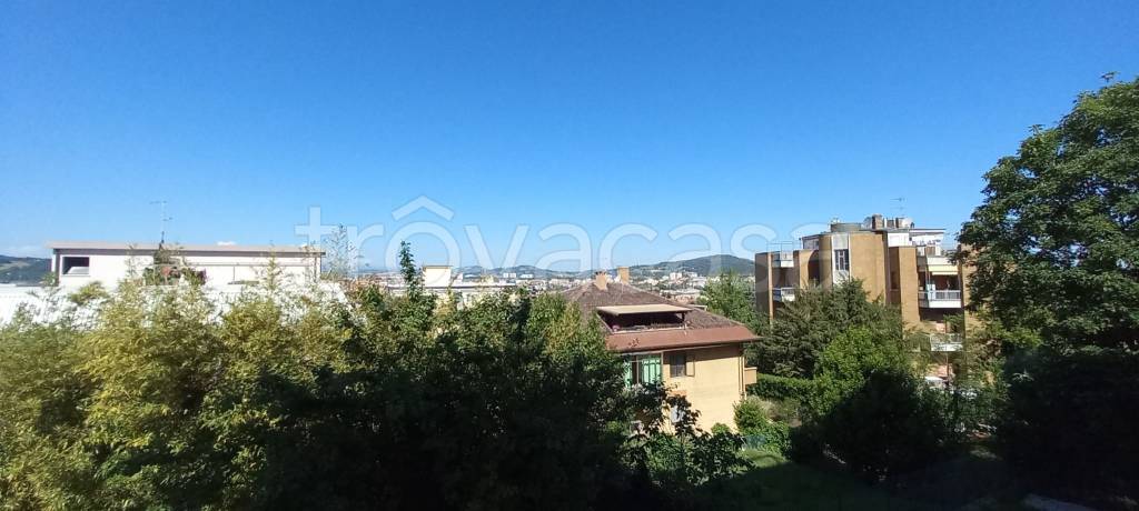 appartamento in vendita a Loreto