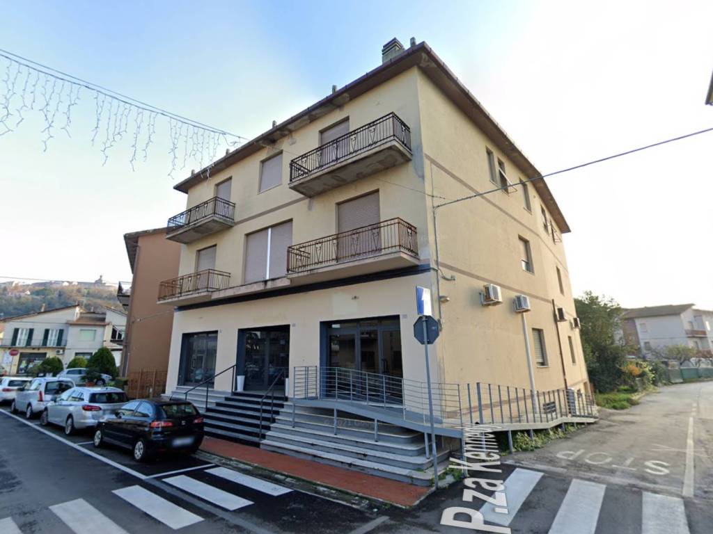 intera palazzina in vendita a Loreto