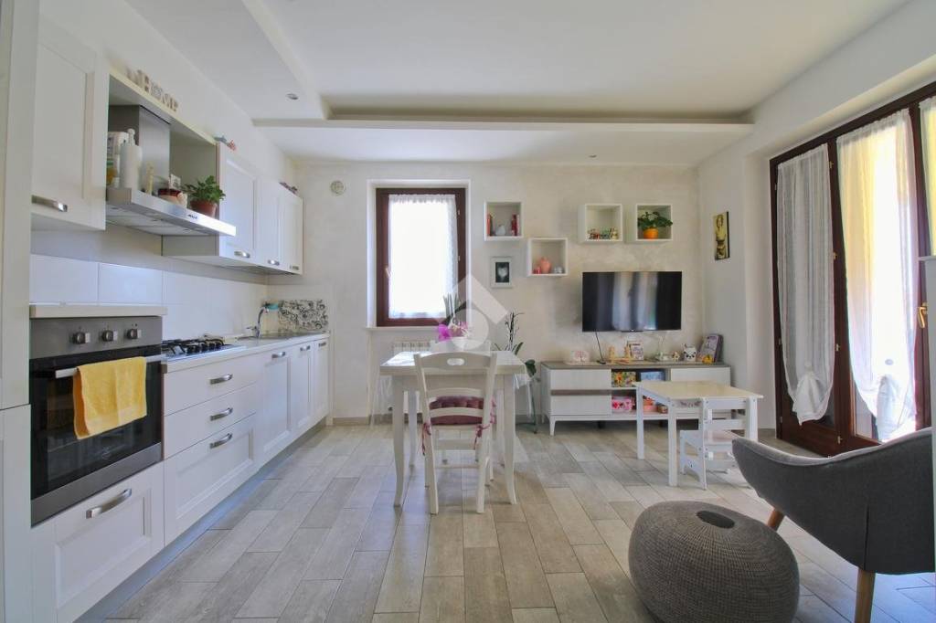 appartamento in vendita a Loreto