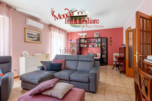 appartamento in vendita a Loreto in zona Villa Musone