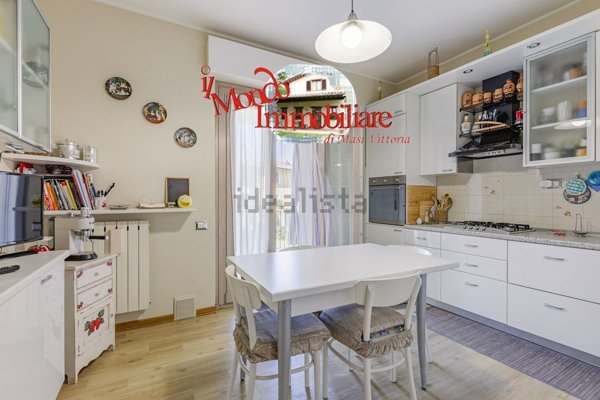 appartamento in vendita a Loreto in zona Villa Musone