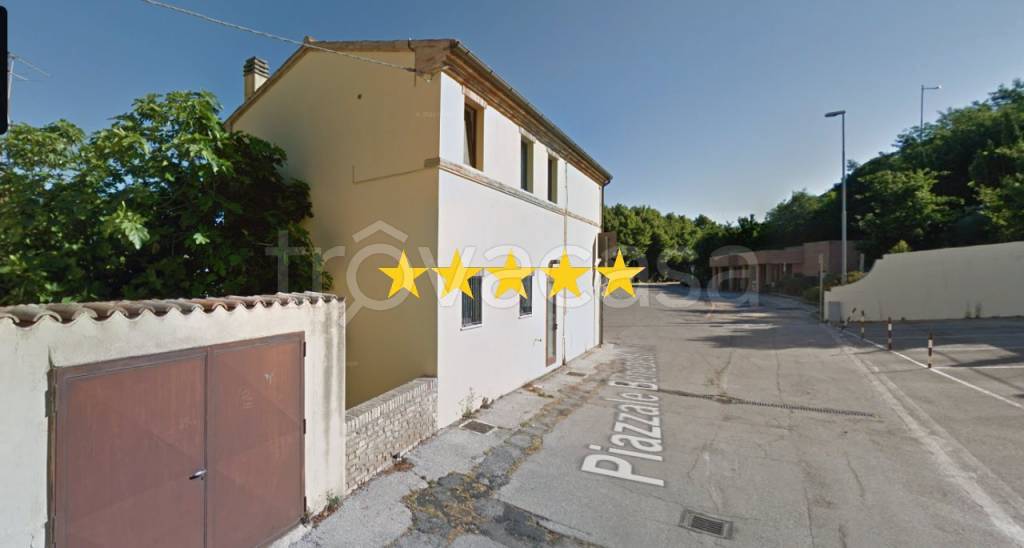 appartamento in vendita a Loreto