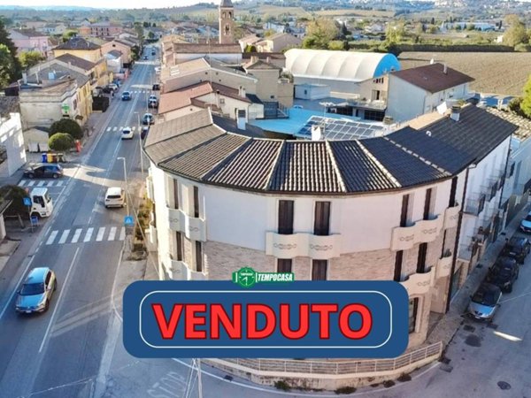 appartamento in vendita a Loreto