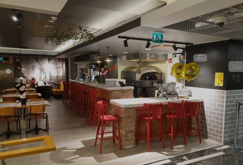 negozio in vendita a Loreto