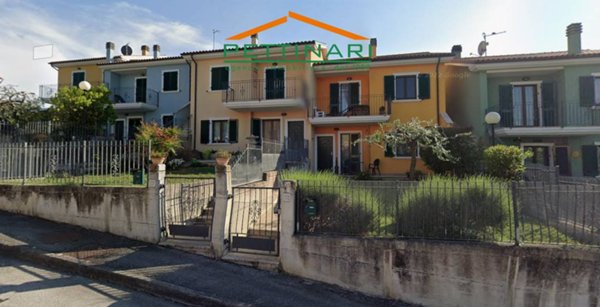 appartamento in vendita a Loreto in zona Grotte