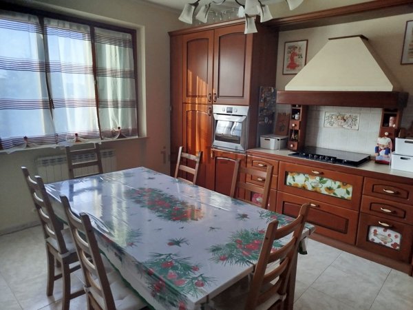 appartamento in vendita a Loreto in zona Villa Musone