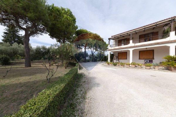 appartamento in vendita a Loreto