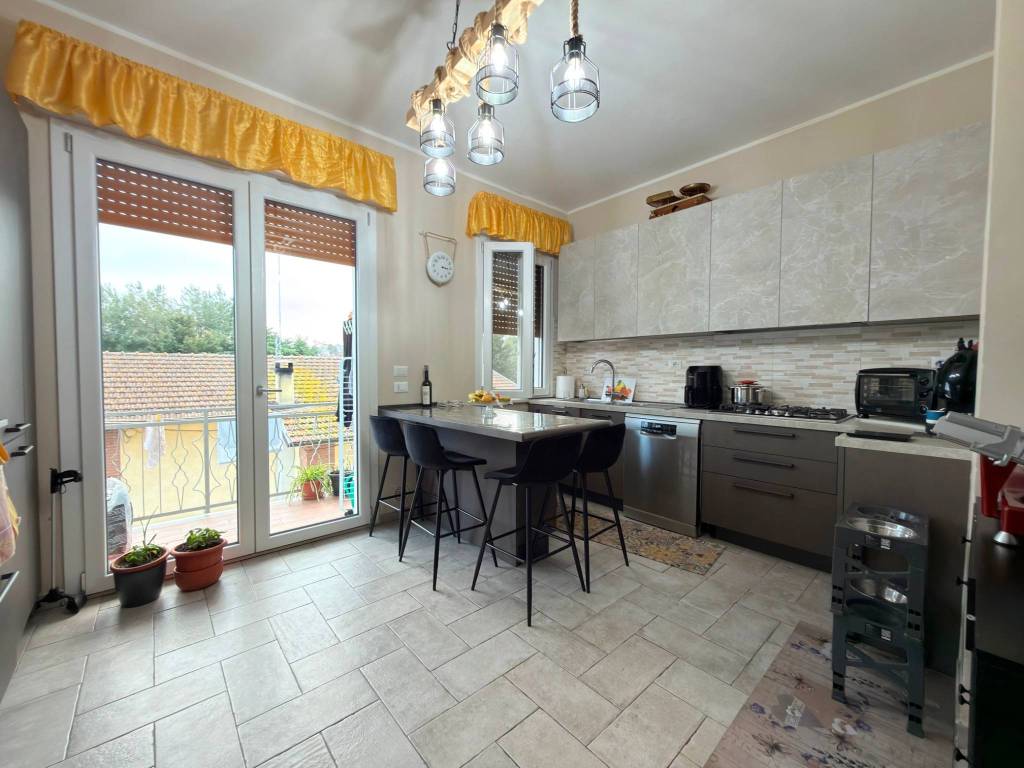 appartamento in vendita a Loreto