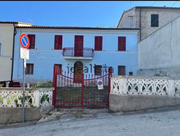 appartamento in vendita a Loreto