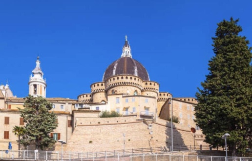 appartamento in vendita a Loreto