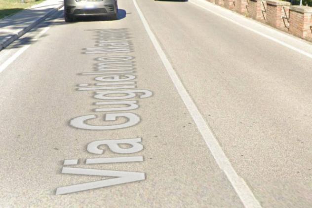 negozio in vendita a Loreto