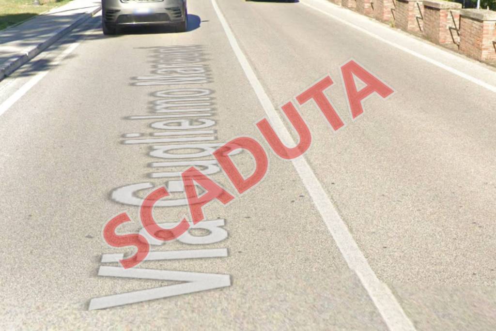 negozio in vendita a Loreto