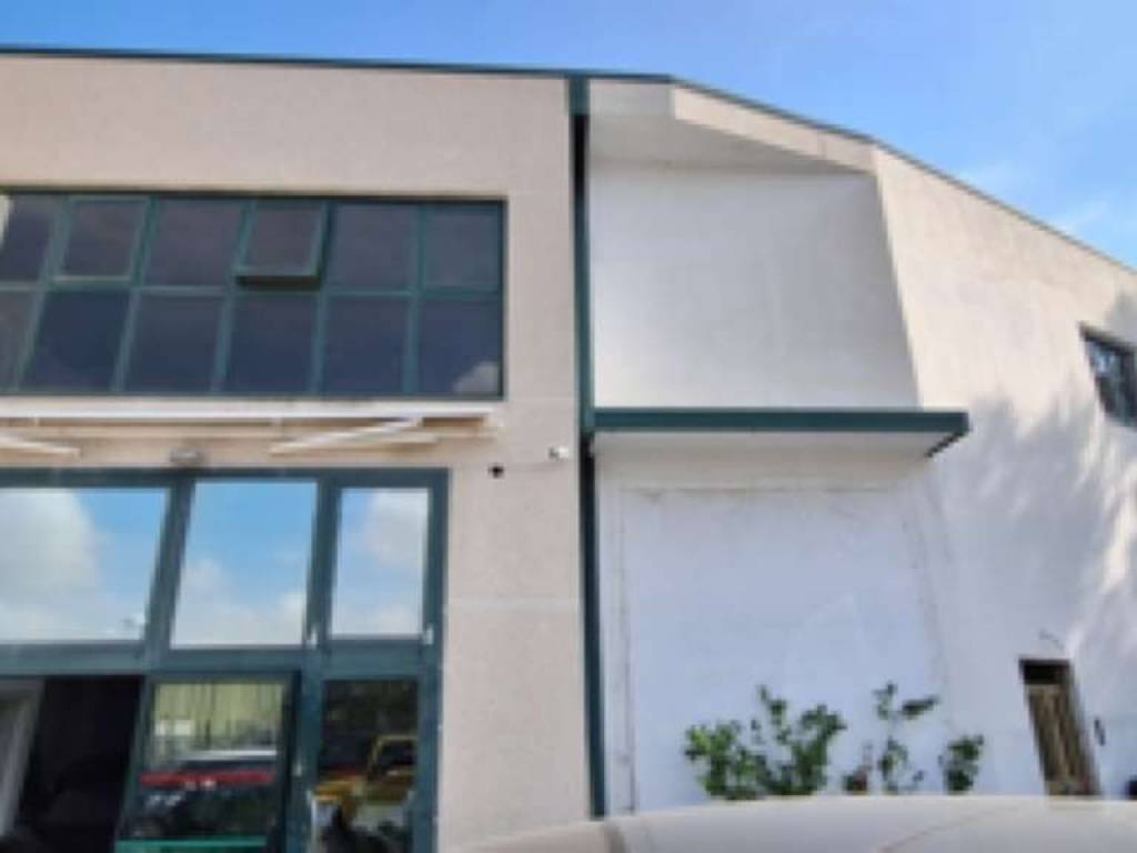 casa indipendente in vendita a Loreto