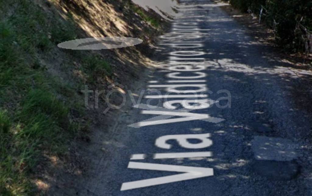 locale commerciale in vendita a Loreto