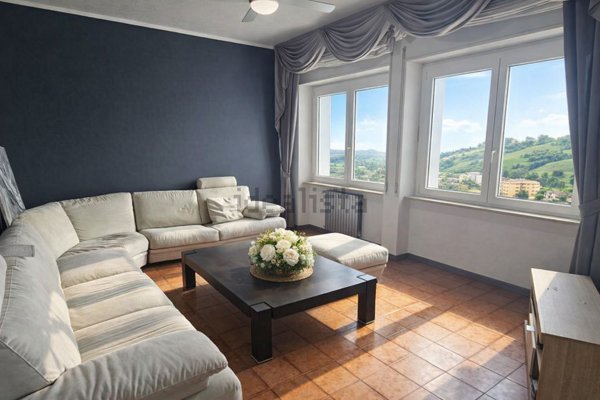 appartamento in vendita a Loreto