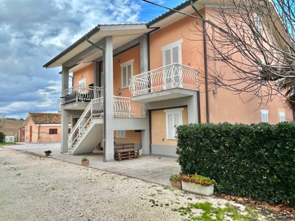 appartamento in vendita a Loreto