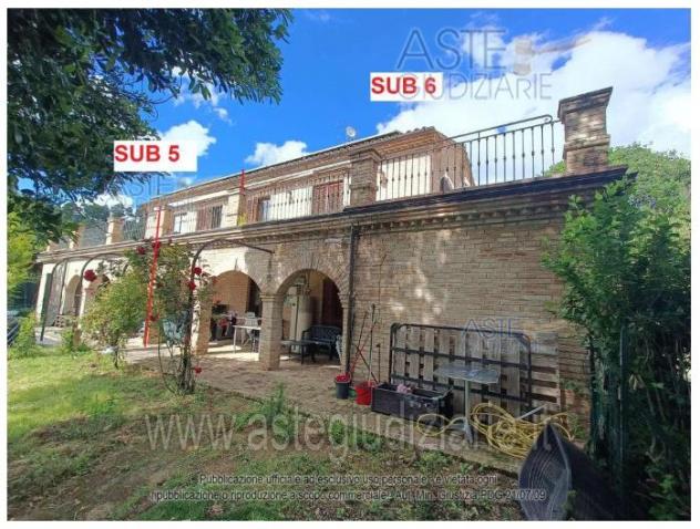 terreno edificabile in vendita a Loreto