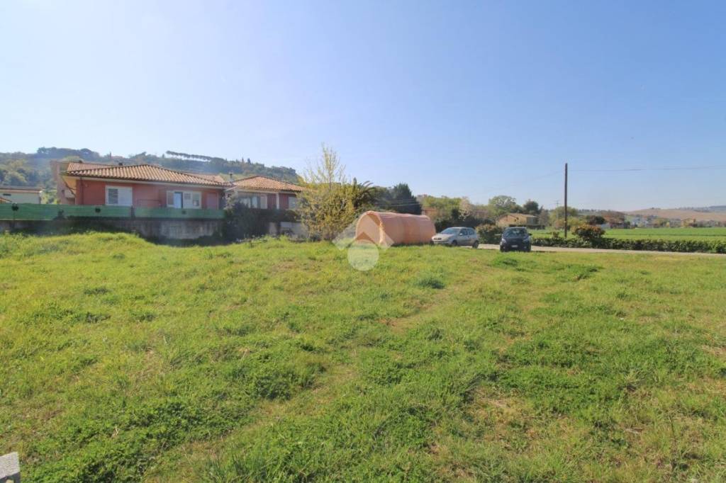 casa indipendente in vendita a Loreto in zona Villa Musone