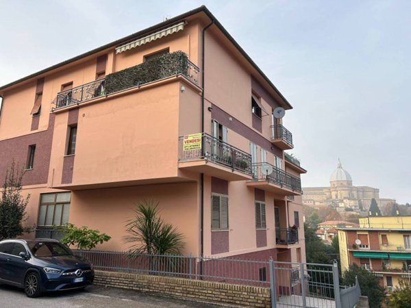 appartamento in vendita a Loreto