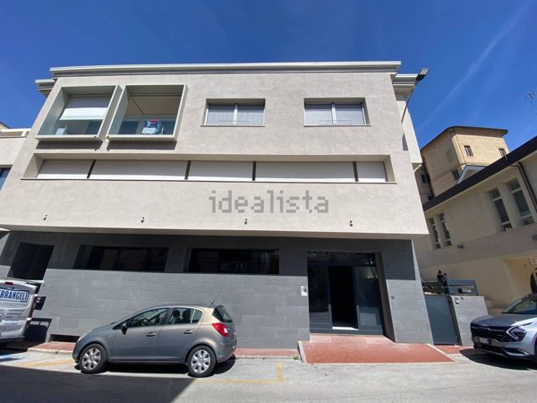 appartamento in vendita a Loreto
