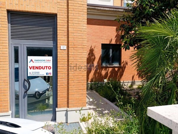 ufficio in vendita a Loreto