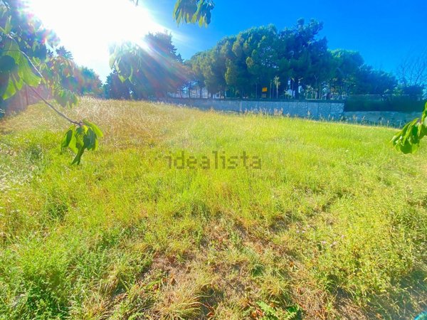 terreno edificabile in vendita a Loreto in zona Villa Musone