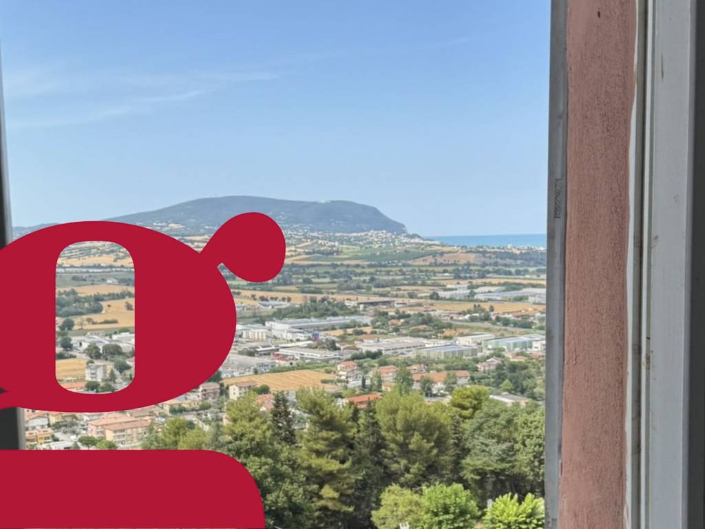 appartamento in vendita a Loreto