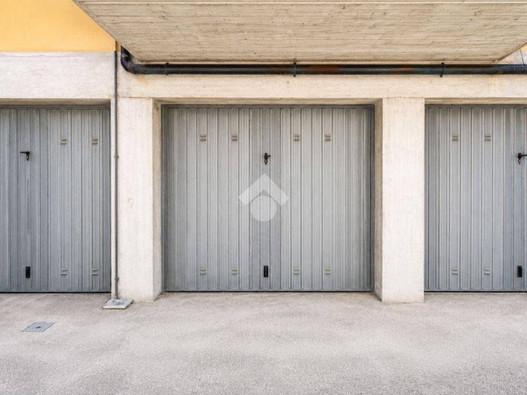 casa indipendente in vendita a Loreto in zona Villa Musone