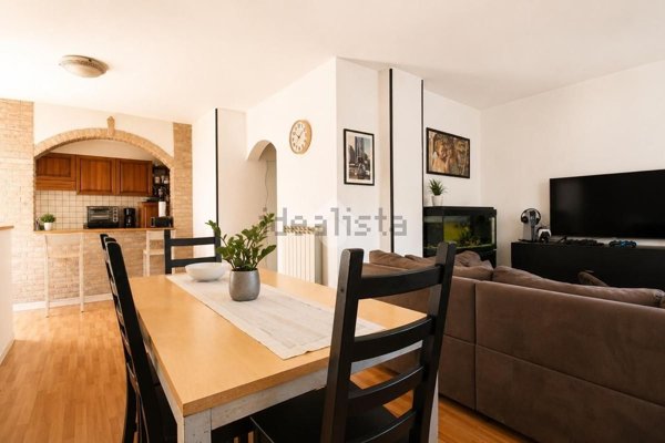 appartamento in vendita a Loreto in zona Grotte