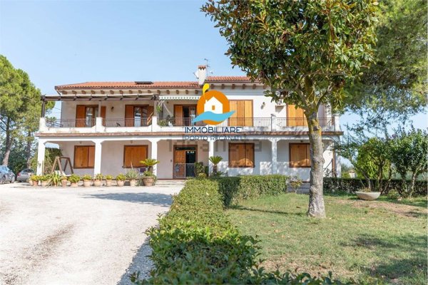appartamento in vendita a Loreto