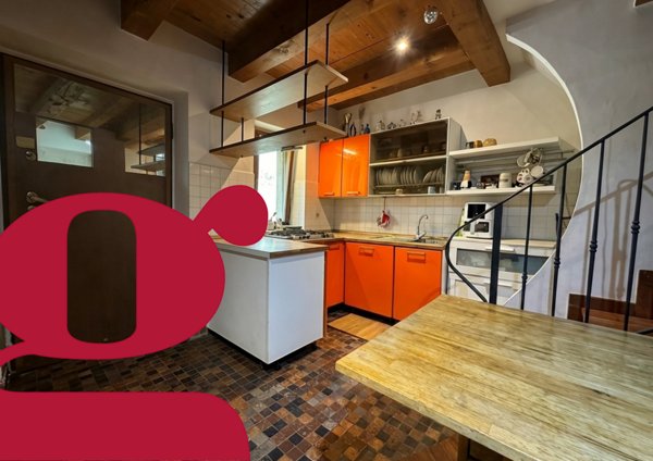 casa indipendente in vendita a Loreto in zona Villa Musone