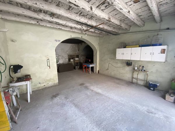 box auto in vendita a Loreto