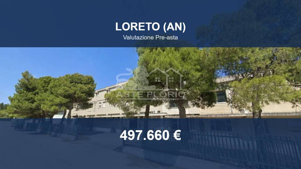 capannone in vendita a Loreto