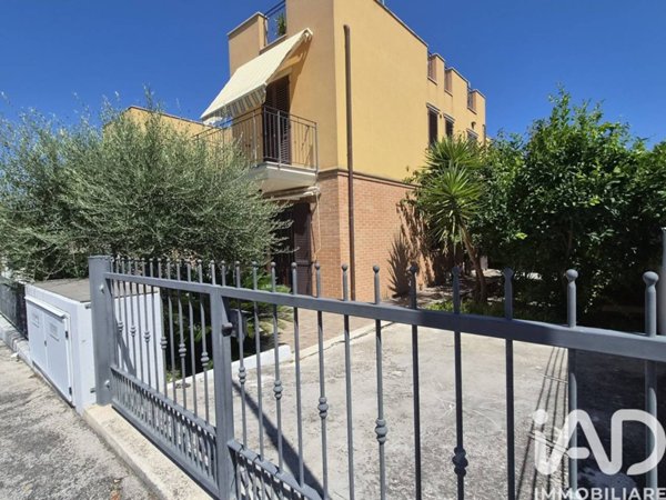 appartamento in vendita a Loreto