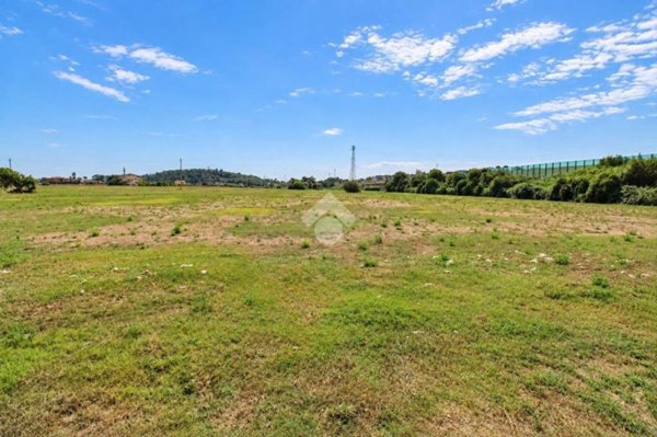 terreno agricolo in vendita a Loreto in zona Villa Musone